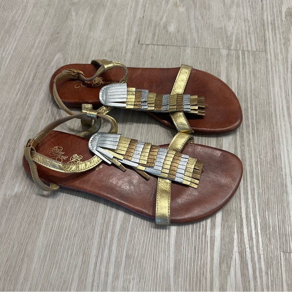 Matt Bernson Metallic Sandals 7